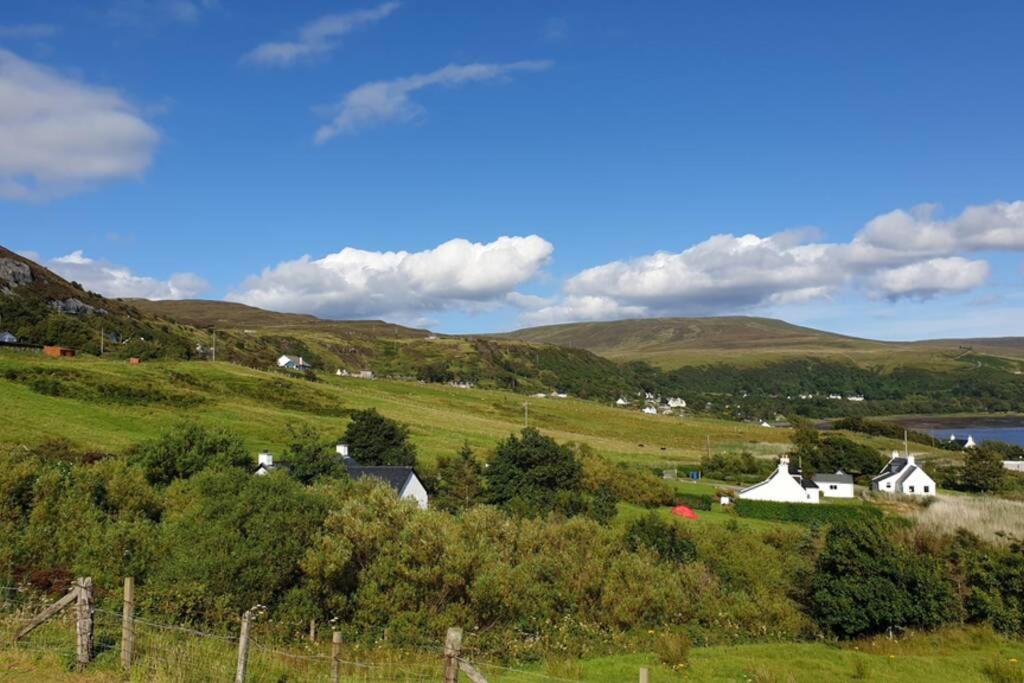 Uig Chalets Idrigill Hill Chalet Екстериор снимка