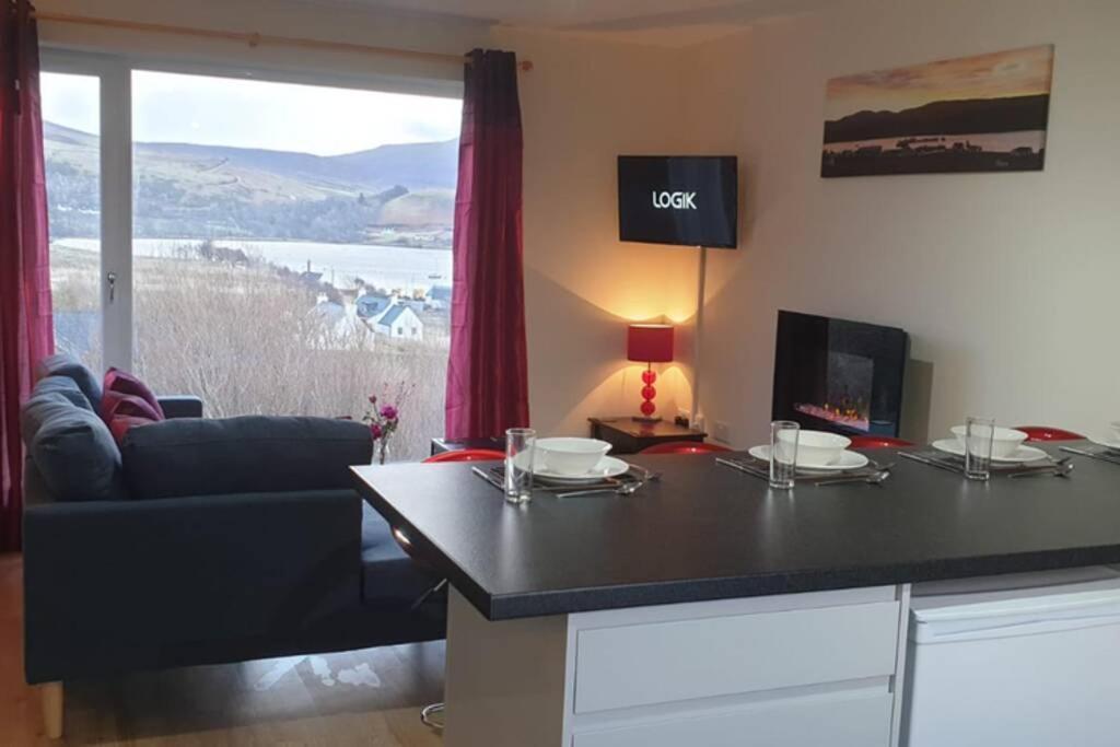 Uig Chalets Idrigill Hill Chalet Екстериор снимка